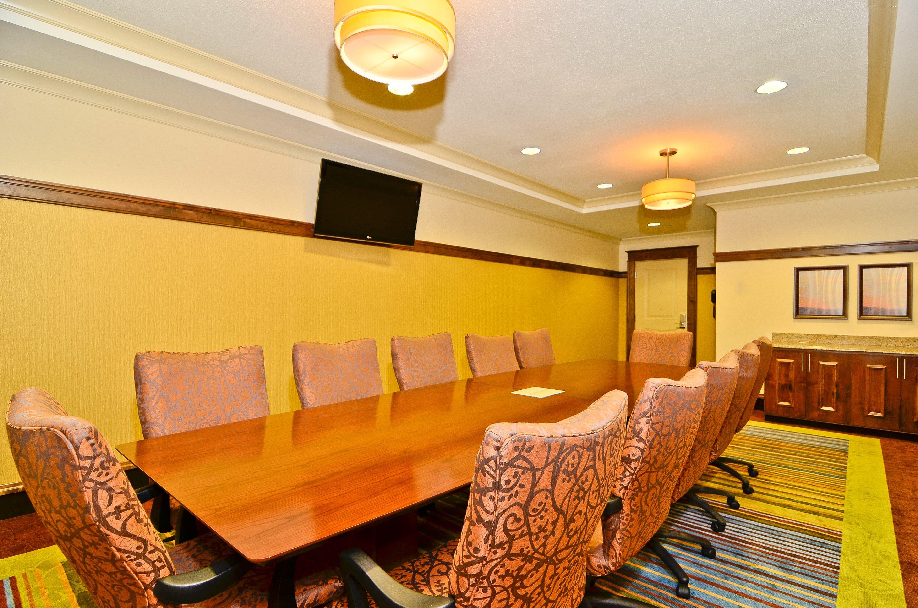 Holiday Inn Express & Suites - Williston By Ihg Εξωτερικό φωτογραφία