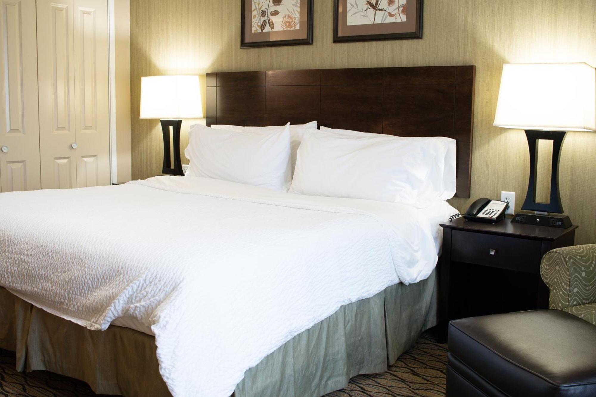 Holiday Inn Express & Suites - Williston By Ihg Εξωτερικό φωτογραφία
